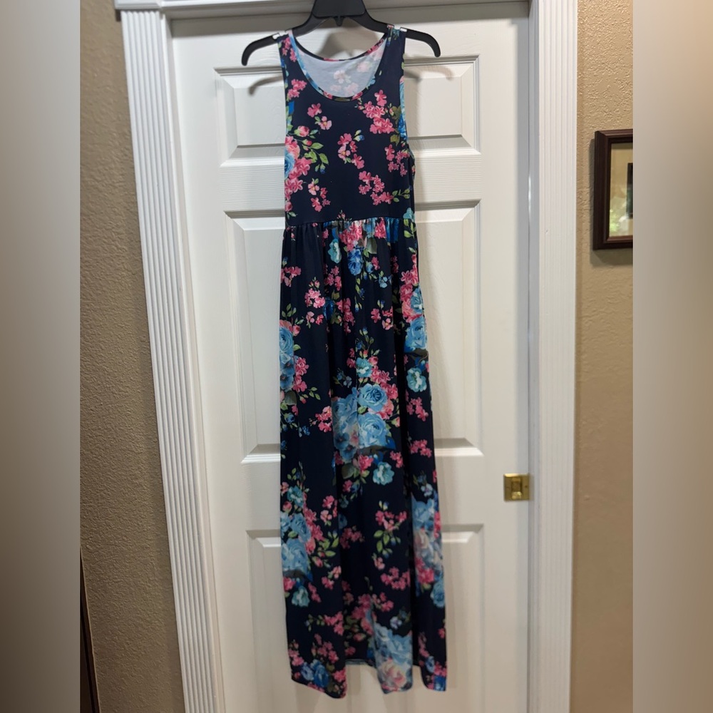 Blue and Pink Halter Maxi Sundress for Casual Wear